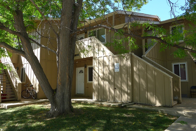 1 - Available 8/27: 3640 Hayden Pl #4