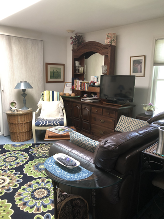 Photo - Davies House: 1 of 3 Extended Stay Studio Apts, on 3 bus routes, in quiet, golf course neighborhood