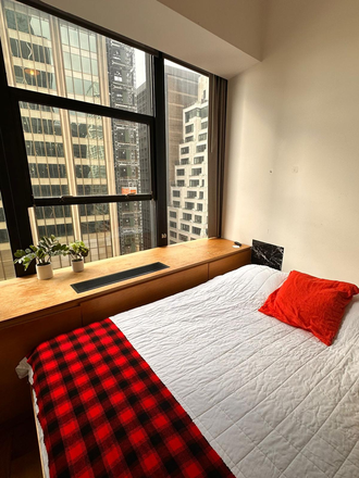 Bedroom - 110 Wall Street – Shared Student & Intern Housing Apartments