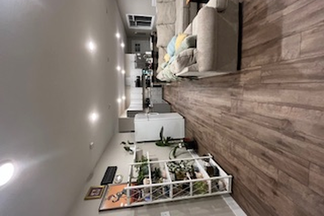 Living Room/Kitchen - 1 Bedroom in Grand Ave House