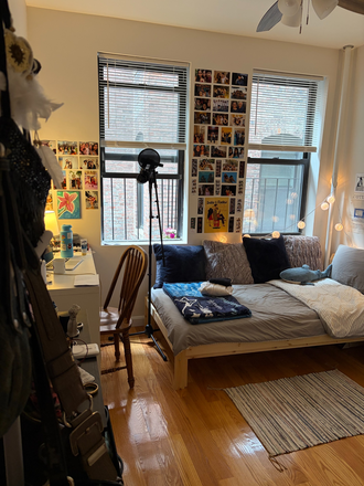 Bedroom - Looking for someone to take over lease and/or sublet for the summer :) Apartments