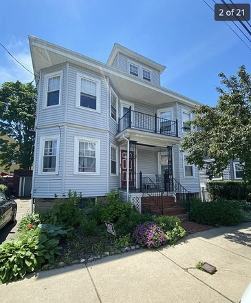 Exterior - LOOKING FOR A ROOMMATE 1/2 MILE FROM SHAWMUT STATION Apartments
