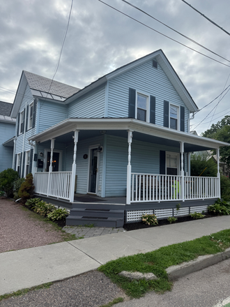 Front of House - 1 bedroom Apartment close to downtown