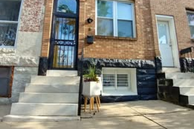 Front of house - Furnished room available for rent in Remington