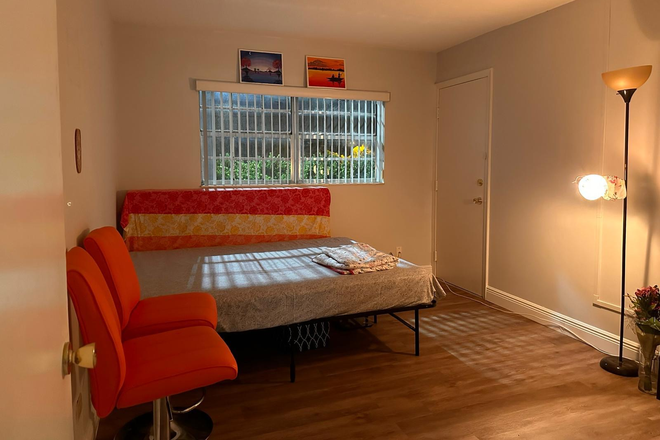 Private Bedroom - Granada Condominium