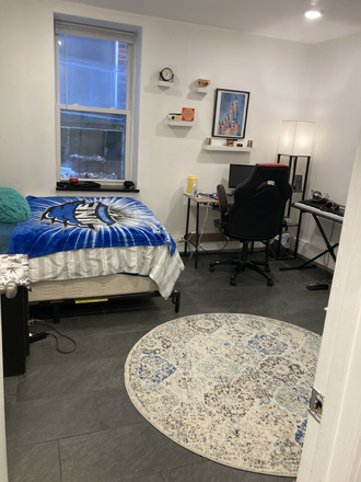 x - Chiswick Rd 3 Bed Brighton Condo