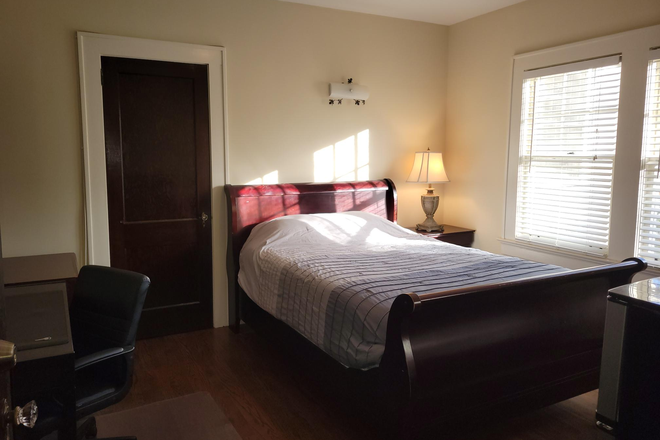 Bedroom - View 1 - Excellent private furnished studio (1 BR/1BA) – Walk to Emory! (male only) House
