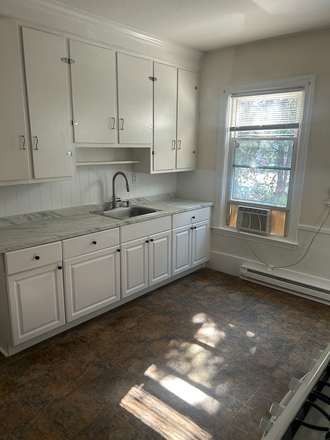 Kitchen - 1 Bedroom close to East Side, Hope St, campus, and more Apartments