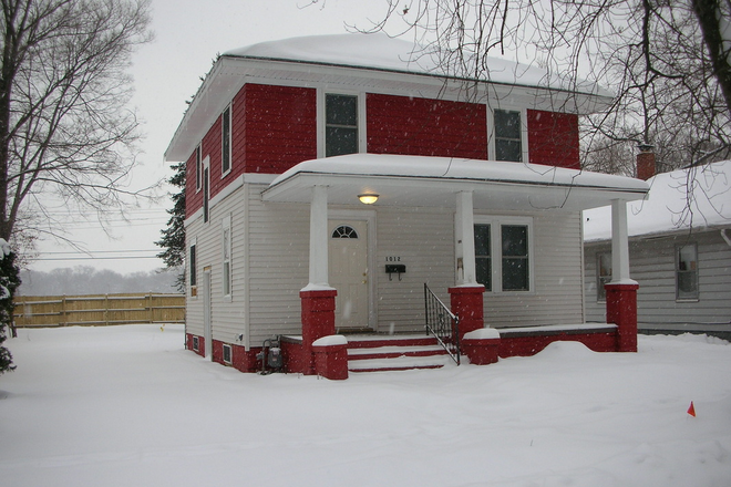 1012 Talbot - 1012 Talbot Ave - Closest House to Campus, Walking distance from Notre Dame Campus