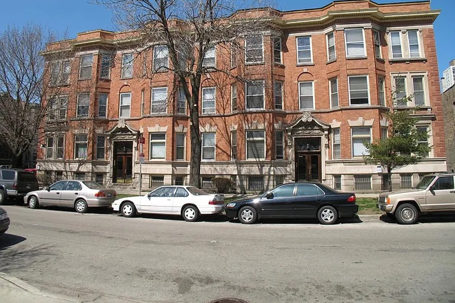 Street view - Apartment close to LPC