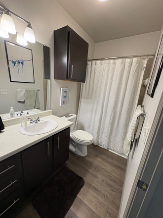 Your own private bathroom - YOUnion Apartments