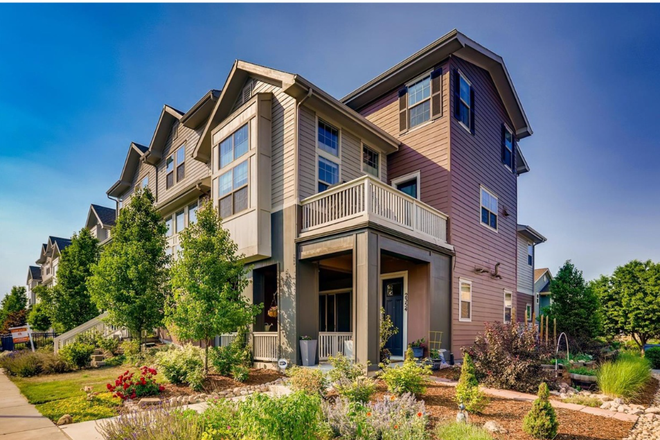 Street View - Central Park Townhome