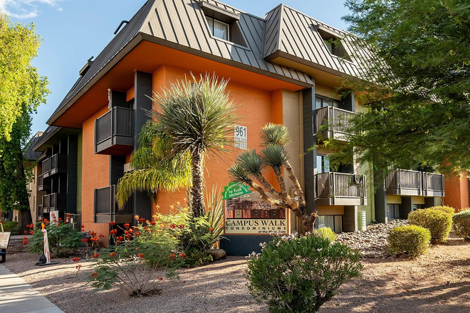 Outside - Campus Walk Condominiums