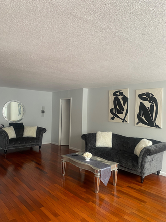 Living room - Greenhill Condominiums