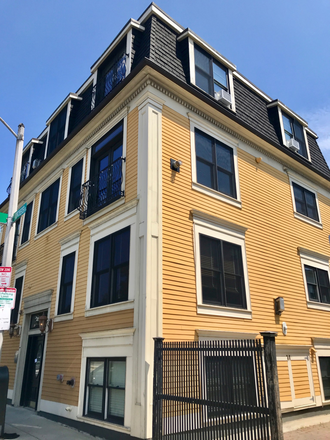 Exterior - Post-Grad 2 bedroom in South Boston!!