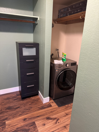 Shared washer/dryer - Loft suite for 2 at University Meadows