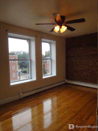 Bedroom - Bi-Level 3-Bedroom in Drexel/Upenn Area Avail. 9/1 - Unbeatable Value Apartments