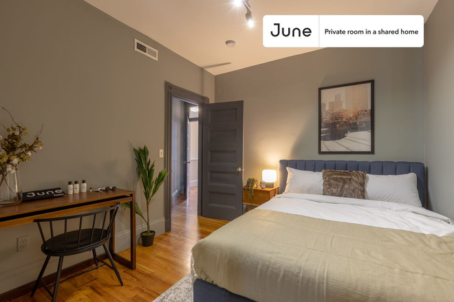 Photo - Private bedroom in 4 bed/1 bath Home