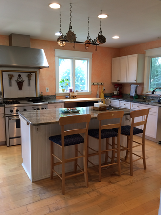 Kitchen - Furnished room for female-Cranbury Rd-Princeton Junction