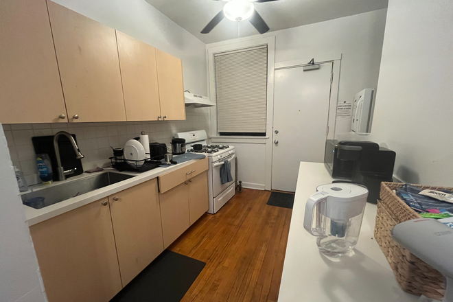 Kitchen - Willard Apartments