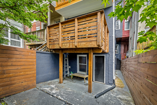 Back yard - Hopkins Medical campus and Patterson Park walkable Townhome