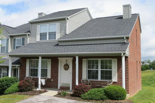  - 3 Bedroom 2 Bath Townhouse