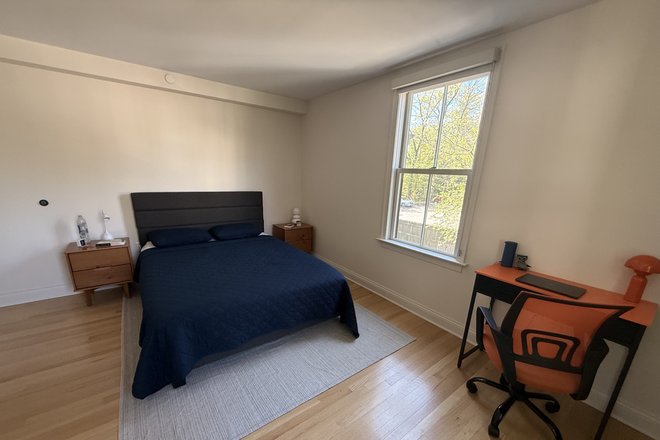 bedroom - Summer:Furnished 1BR apt for PU faculty/staff affiliates only-University Pl-Princeton