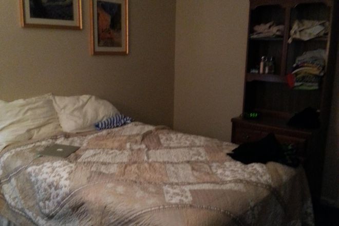 Bedroom - Furnished room in shared thome-Bloomingdale Dr-Hillsborough