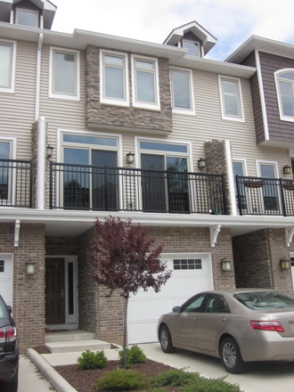 Front Entrance - Stadium Village  Furnished Townhouse for rent--4bedrooms, 4 1/2 baths For 2025-2026 and 2026-2027