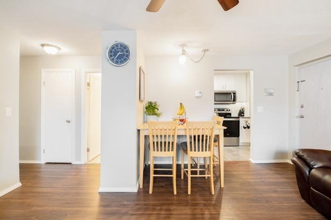 dining - South Medford Clean Quiet Updated Unit! Condo