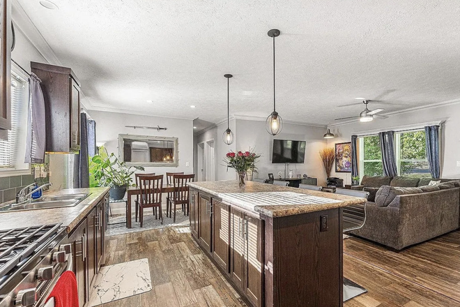 Furnished Living, Kitchen, Dining - Furnished, Utilities, Internet & Streaming Services included! House