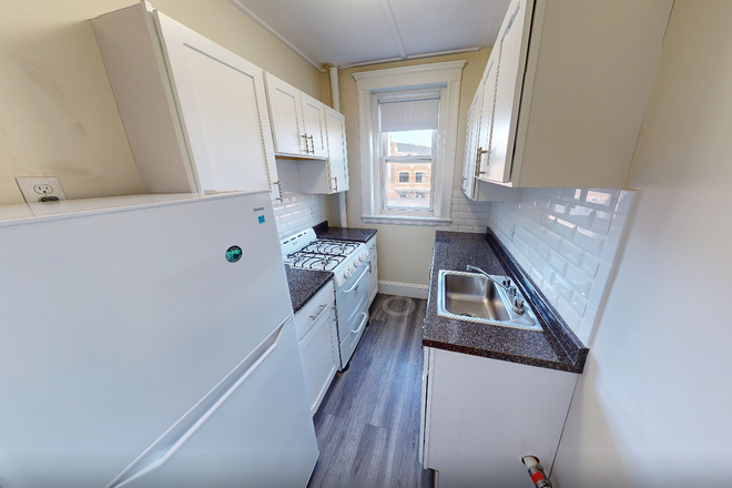 Kitchen - Fenway Studio Boylston St Apartments