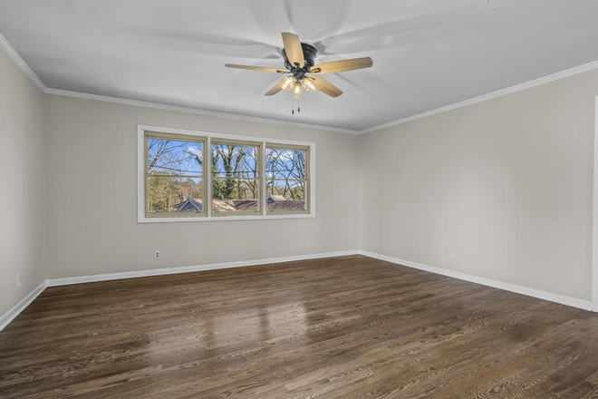 living room - 1449 Southland Vista A Triplex