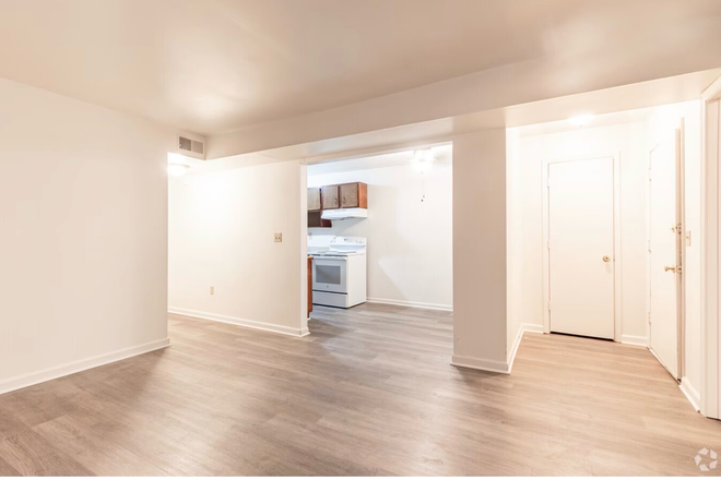 Apartment when its not furnished - Ridgeview Apartments 1 Bedroom (7 minute drive to campus!) Can Come Furnished*