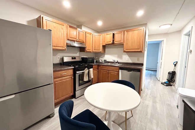 Kitchen - Room Rental! | Fully Applianced Kitchen | Open Concept Living Apartments