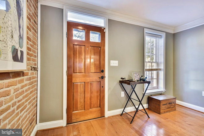 interior - 3 bed 3.5 bathroom with parking Fells/Canton Townhome