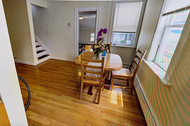 1 - SEPT 2026-Massive Duplex, 3b2b, Student Ok, No Broker Fee! Duplex