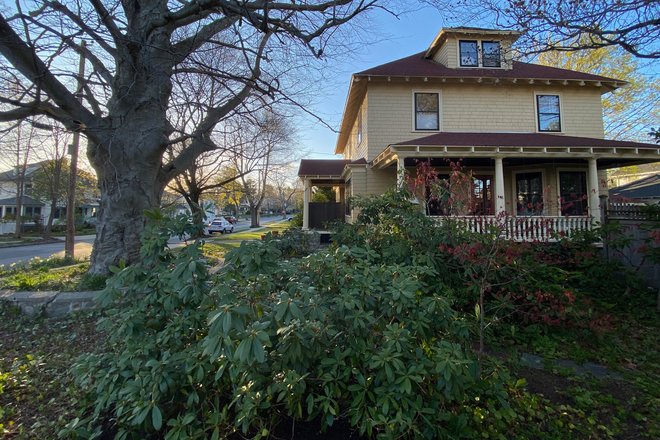 front of house - room and private bath suite in private home close to Bus line in West Medford
