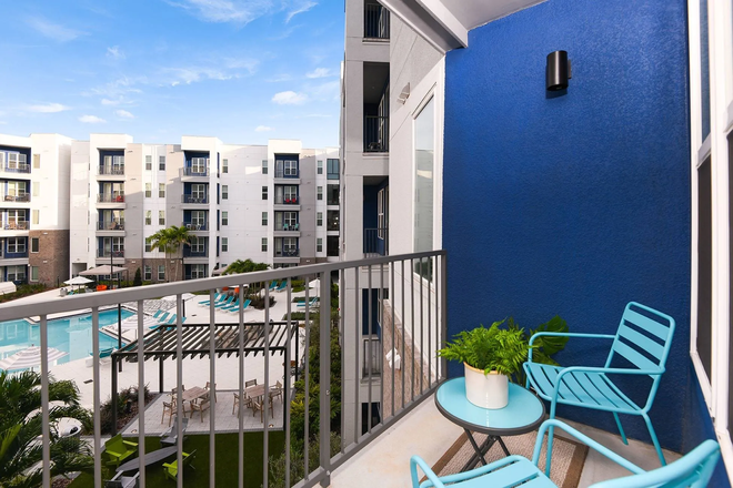 Balcony - The Union on Fletcher Apartments