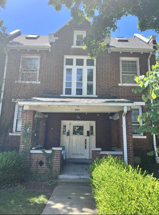 Front view - 3BR UC Apt, Parking + Great Location