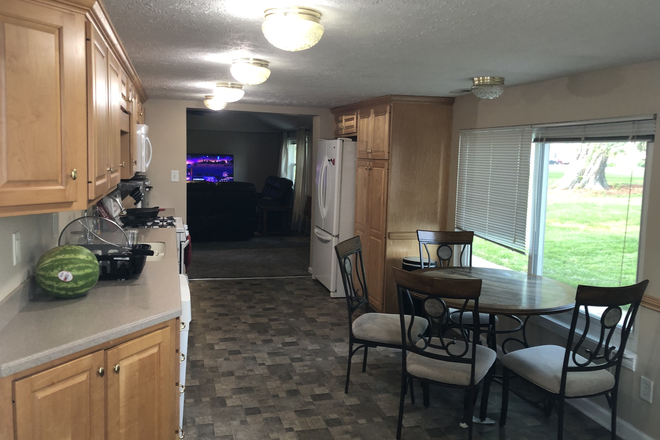 Entering the kitchen via the side door - 3 Rooms for Rent in Spacious Home Near Campus(Spring 2026 & Academic or Full-year leases 2026-2027)