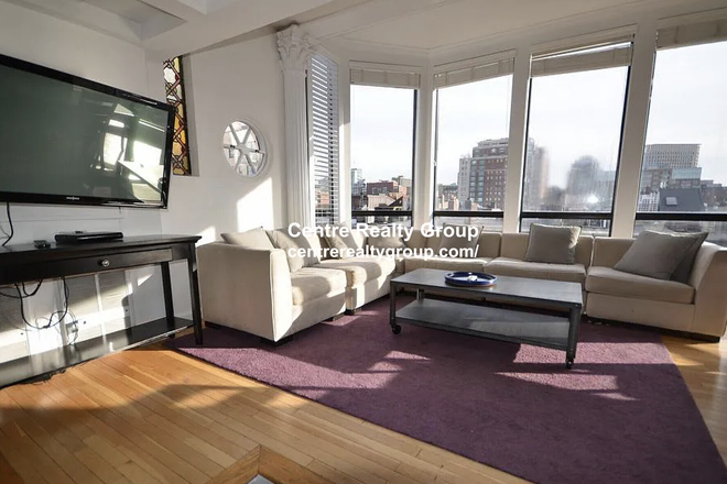' - NO BROKER FEE 2.5 BED 3 BATH Apartments