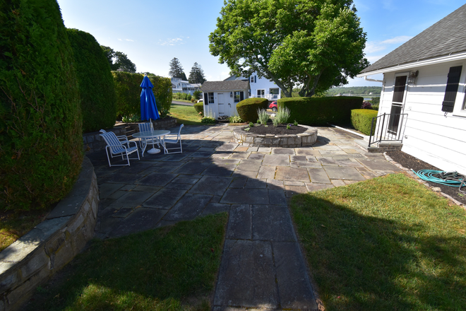 Exterior - 27 Wesquage Beach Rd, Narragansett, RI 02882
