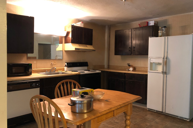 kitchen - Three bedroom apartment, June 1, Amherst