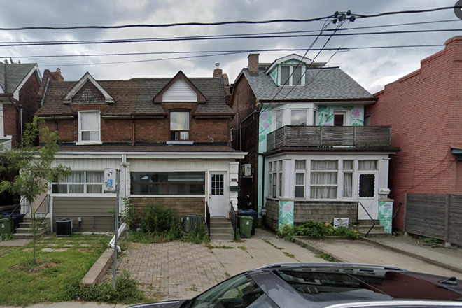Street view - Wallace Ave House