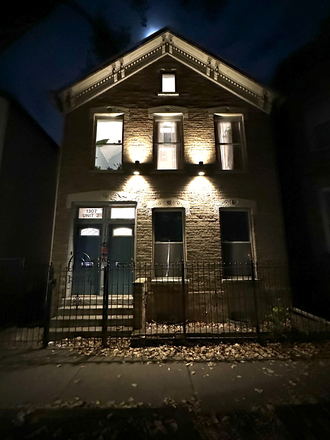 House - Brand-New 3BR Basement Apartment | Utilities Included | Near UIC & Rush