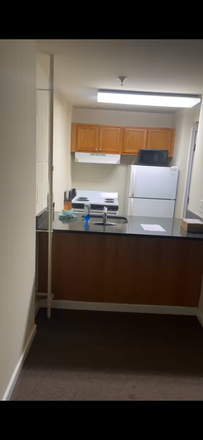 Kitchen - Pine Court 1 Apartments