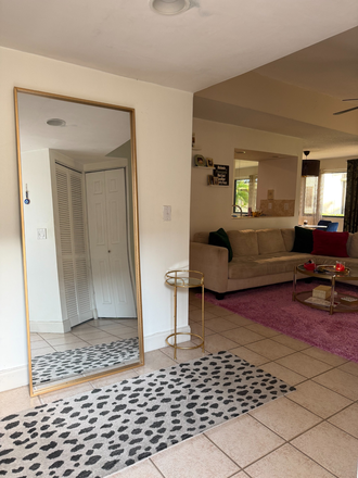walk in entrance - Parc Village Condo Association: Cozy Villa close to NSU