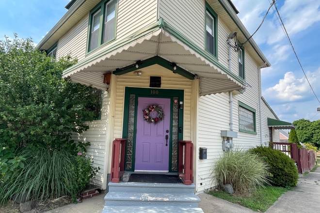 Street view - Rooms in shared home for female-Homecrest Ave-Ewing