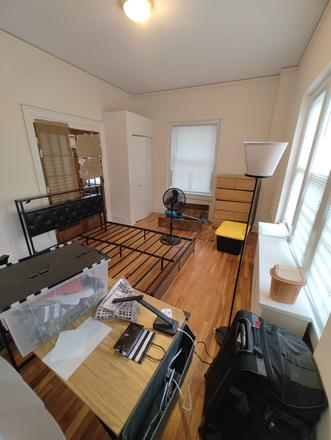 Private Bedroom - Wyman Towers